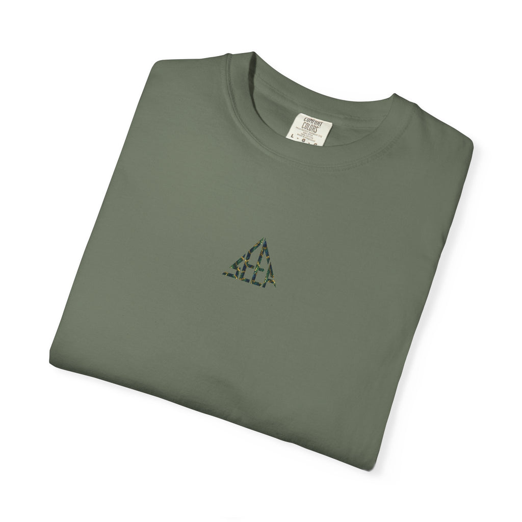 Snakey Seef Tee